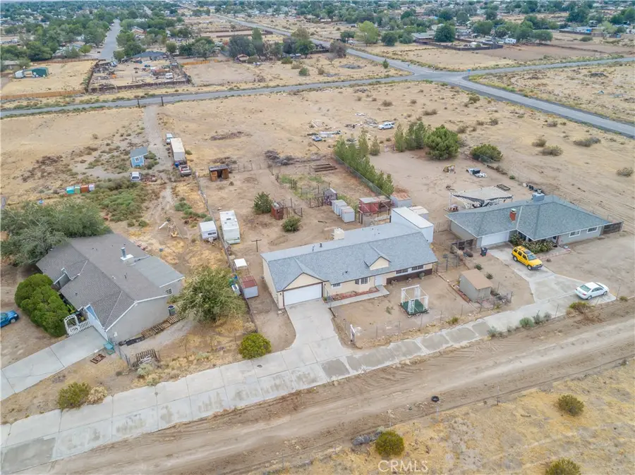 40906 159th E, Lake Los Angeles, CA 93535 - #3