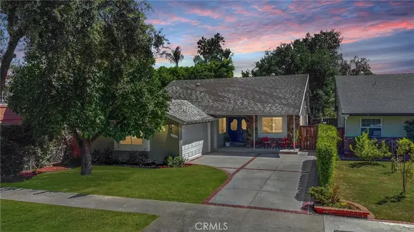 6566 Andasol Avenue, Lake Balboa, CA 91406