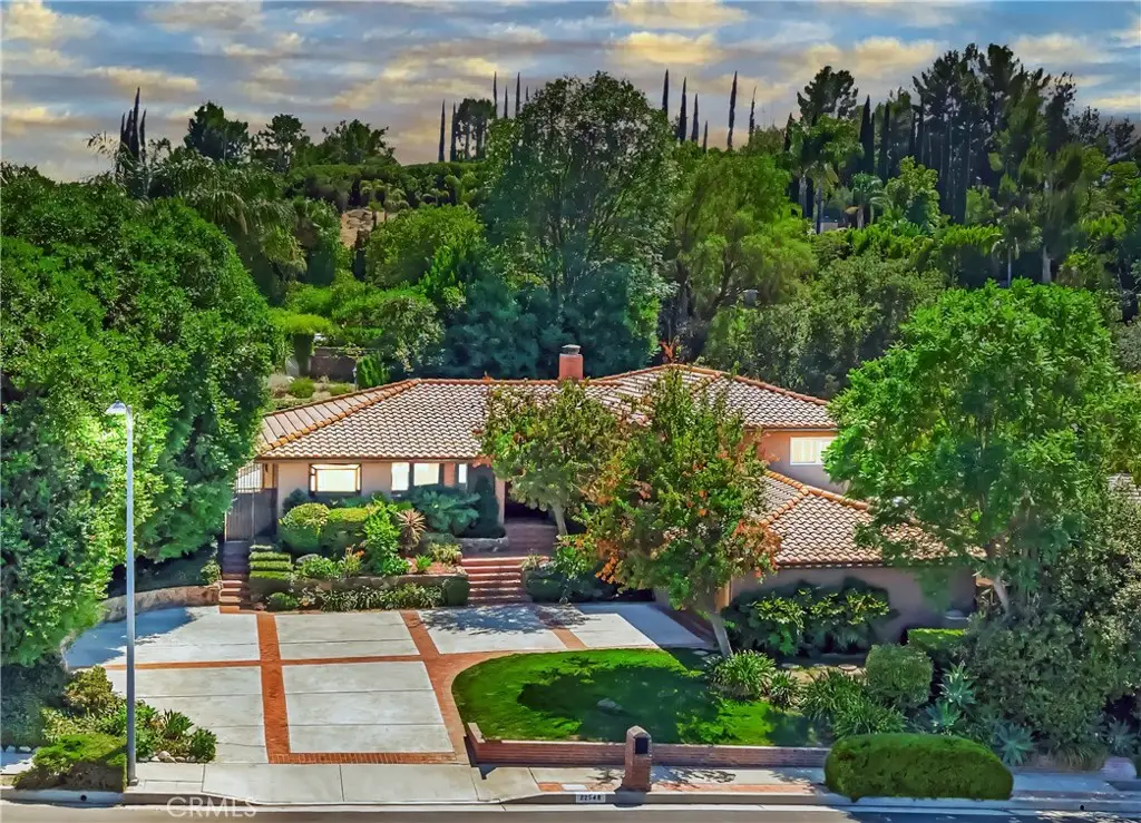 22548 Waterbury, Woodland Hills, CA 91364 - #1