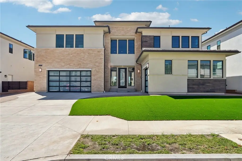 20580 Edgewood Court, Chatsworth, CA 91311 - #1