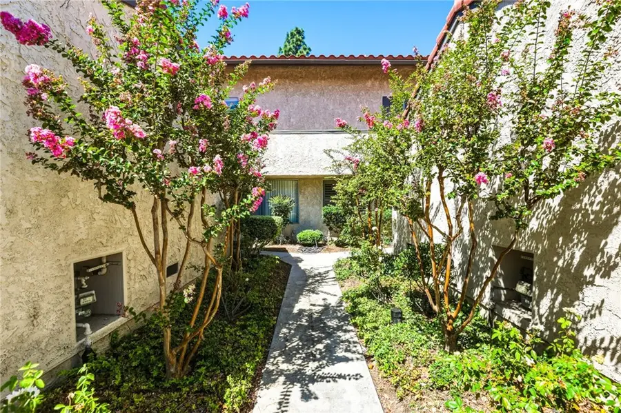 11257 Key West Avenue #3, Porter Ranch, CA 91326 - #3