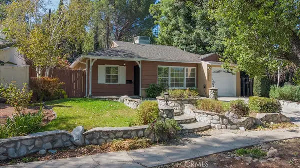 18276 Rosita, Tarzana, CA 91356
