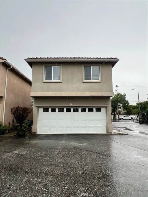 9315 Burnet Ave #117, North Hills, CA 91343