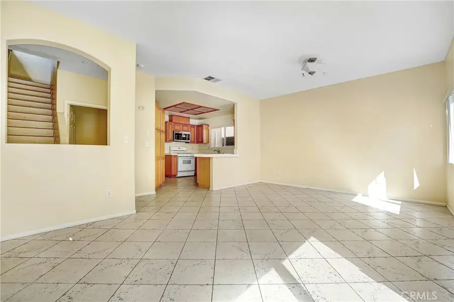 9315 Burnet Ave #117, North Hills, CA 91343 - #2