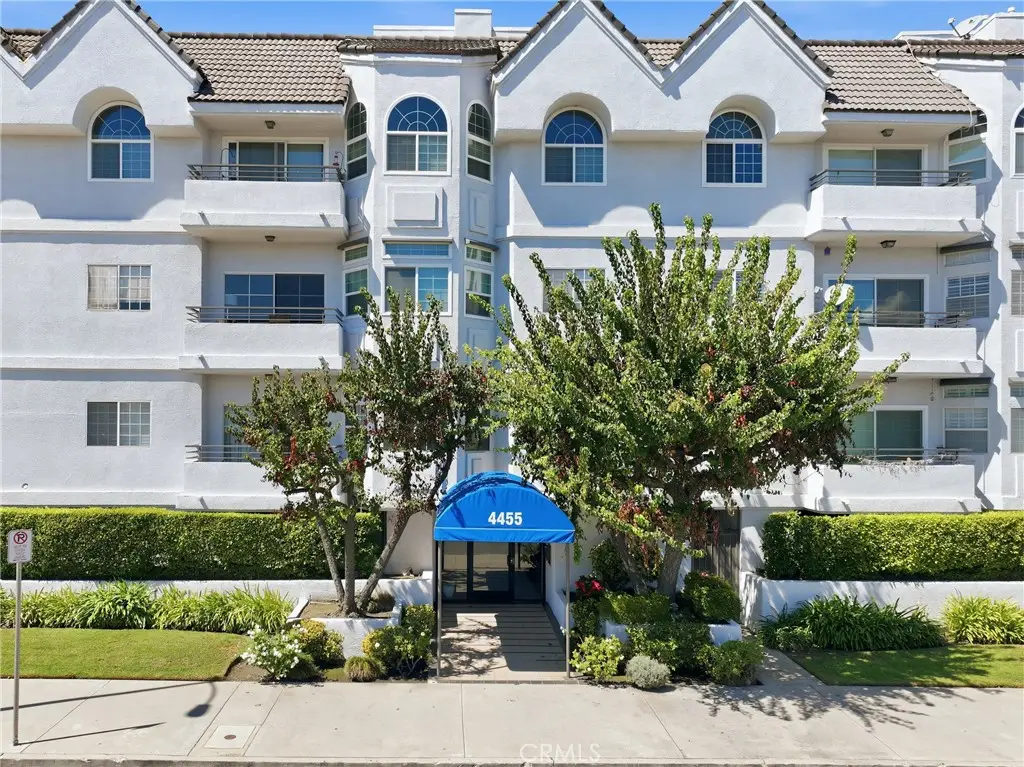 4455 Hazeltine Avenue #208, Sherman Oaks, CA 91423 - #1