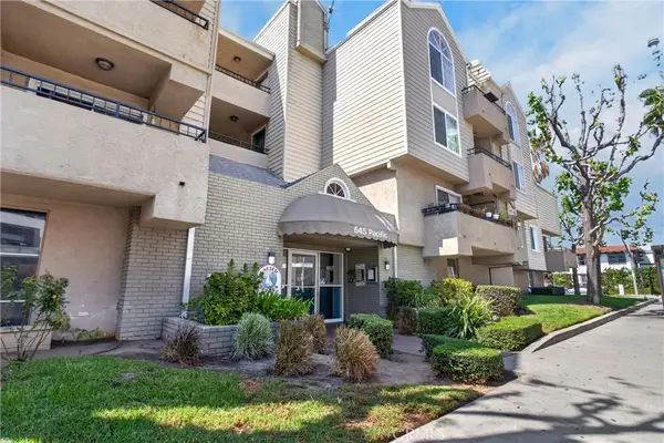 645 Pacific Ave #403, Long Beach, CA 90802