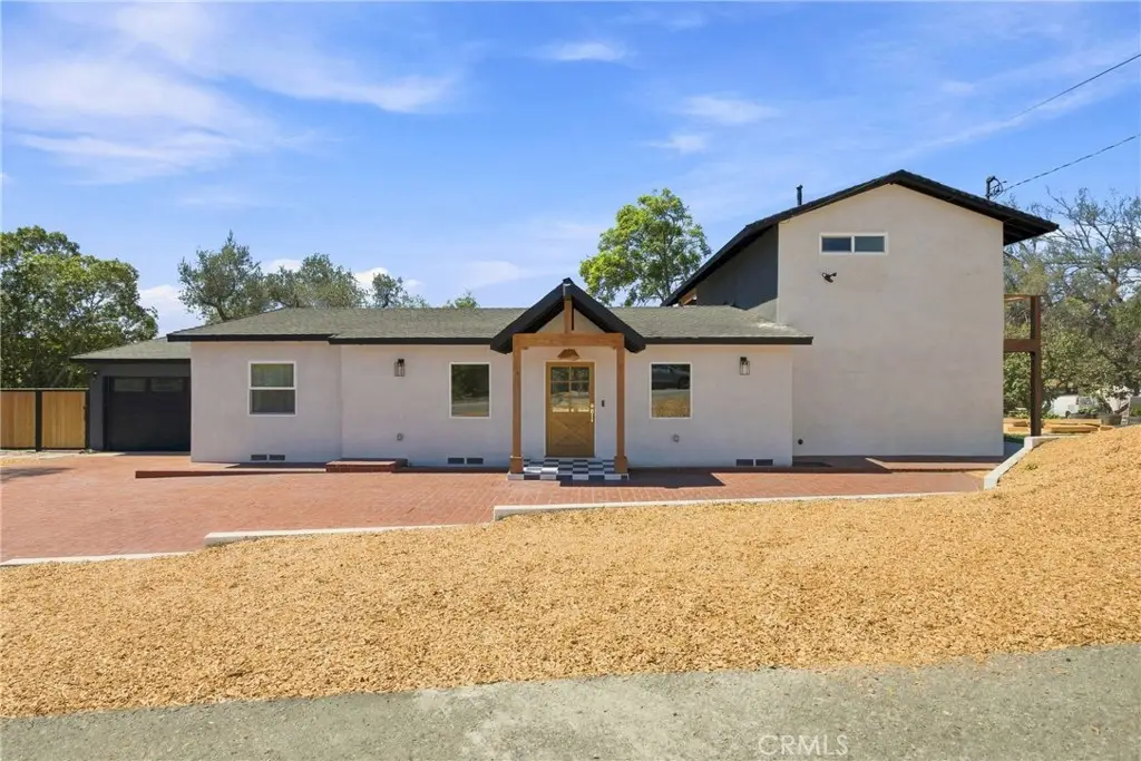 8075 Fruitvale Avenue, Moorpark, CA 93021 - #1