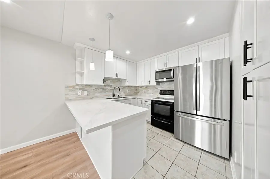 6815 Remmet Avenue #212, Canoga Park, CA 91303 - #2