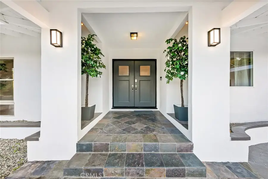 3716 Crownridge, Sherman Oaks, CA 91403 - #2