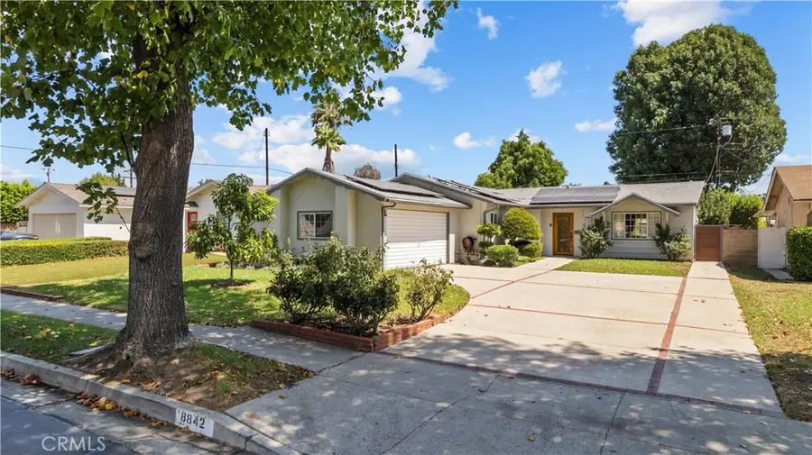 8842 Sophia, North Hills, CA 91343 - #2