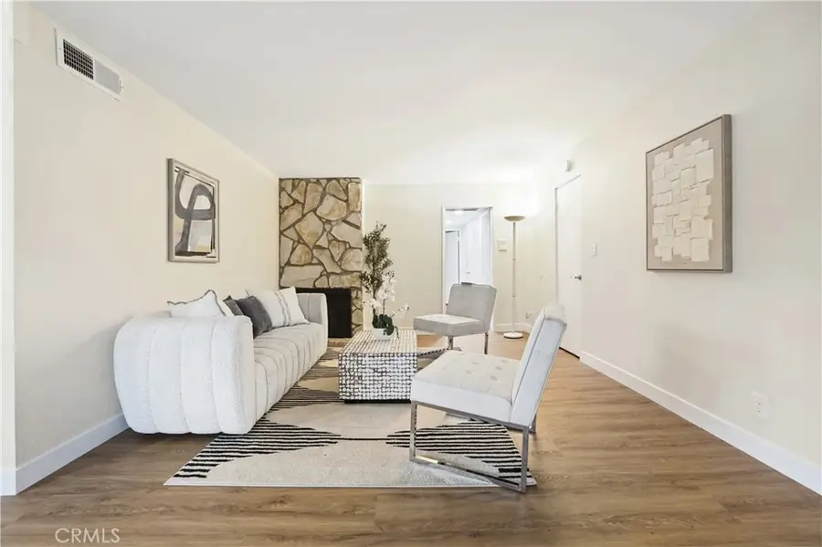 5252 Agnes #2, Valley Village, CA 91607 - #3