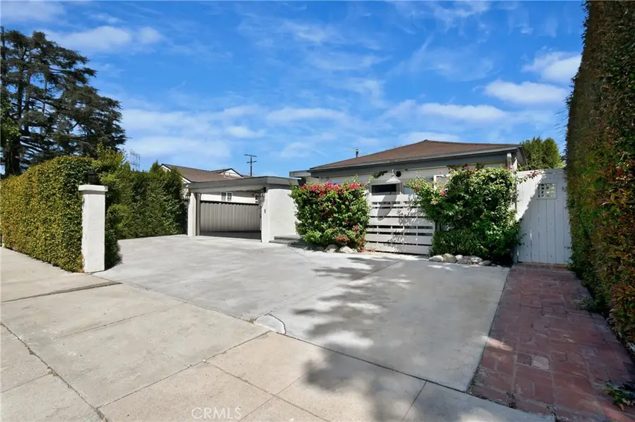 5546 Strohm, North Hollywood, CA 91601 - #2