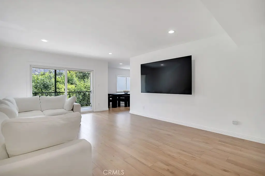 1015 N Michillinda #302, Pasadena, CA 91107 - #1