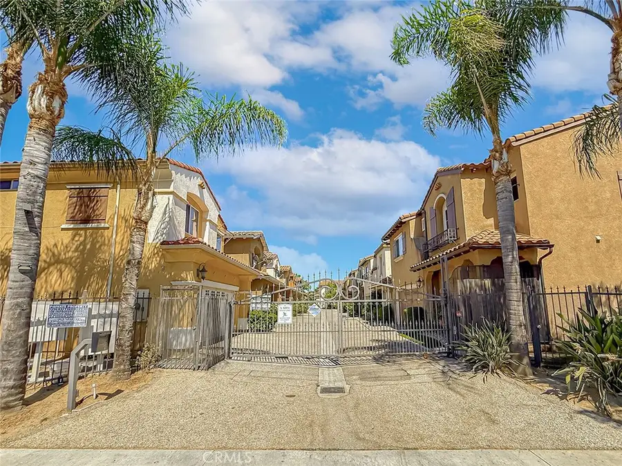 16724 Tim Lane, Van Nuys, CA 91406 - #2