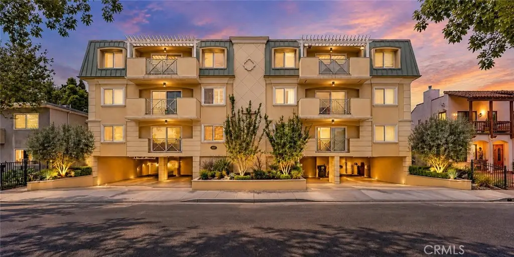 637 N West Knoll #204, West Hollywood, CA 90069 - #1