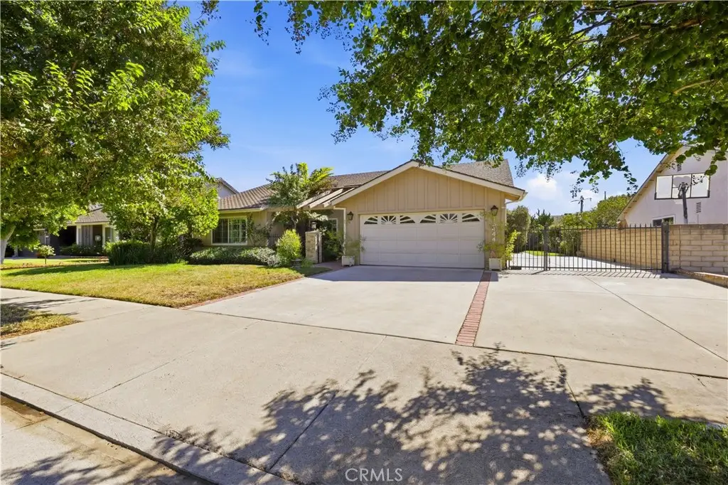 15444 Marilla Street, North Hills, CA 91343 - #1