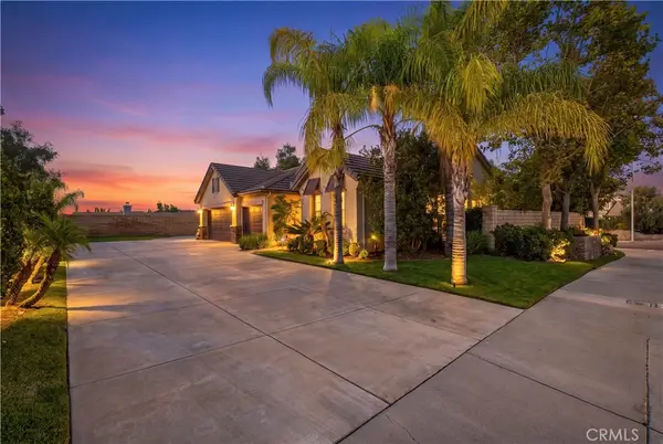 28306 Agajanian, Saugus, CA 91390