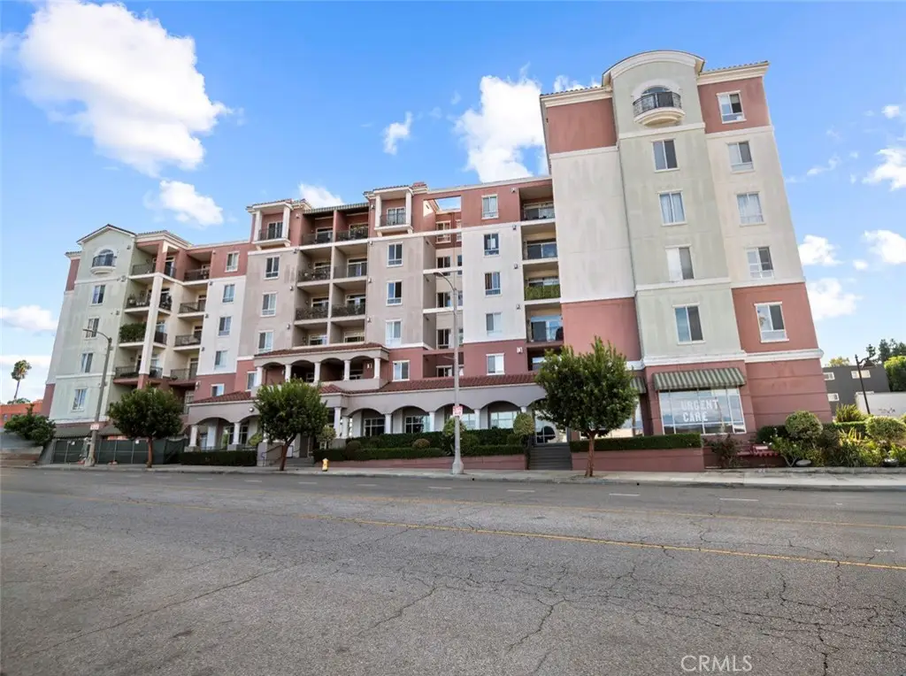 3750 Santa Rosalia #303, Los Angeles, CA 90008 - #1
