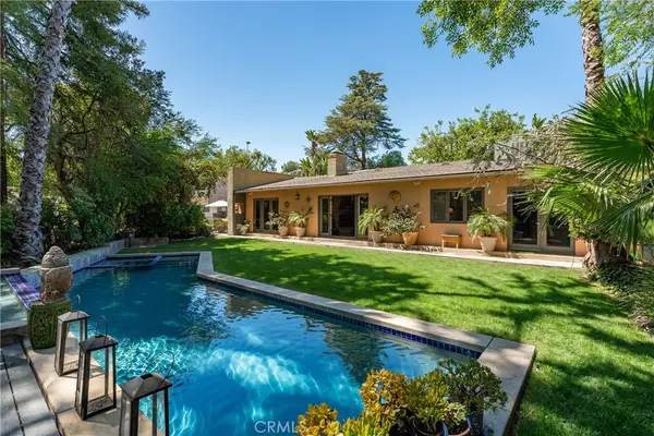 4956 Hood Drive, Woodland Hills, CA 91364