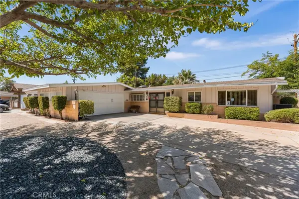 1152 E Avenue J1, Lancaster, CA 93535