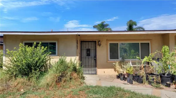 29751 Cromwell, Val Verde, CA 91384