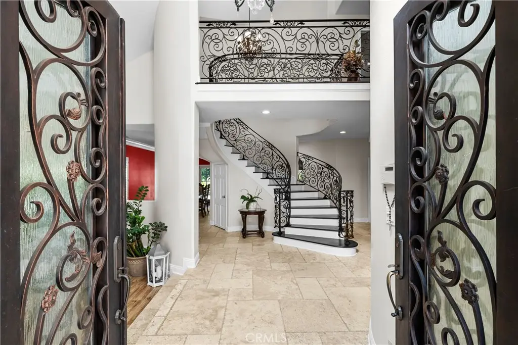 10909 Willowbrae Avenue, Chatsworth, CA 91311 - #1