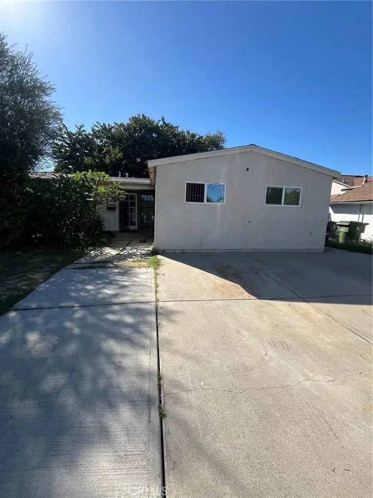 6929 Calvin, Reseda, CA 91335 - #1