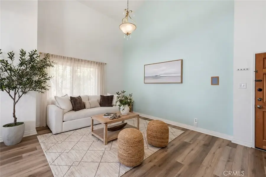 18433 Hatteras, Tarzana, CA 91356 - #3