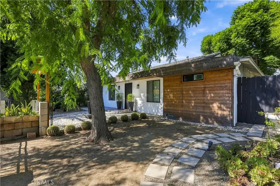 17417 Sherman Way, Lake Balboa, CA 91406 - #3