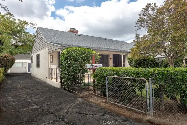 14738 Magnolia Boulevard, Sherman Oaks, CA 91403