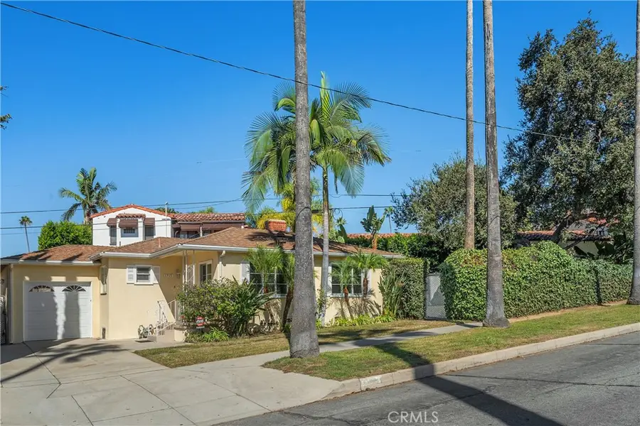 1745 Grandview Avenue, Glendale, CA 91201 - #2
