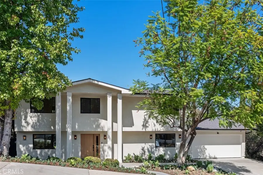 24621 Calvert Street, Woodland Hills, CA 91367 - #2