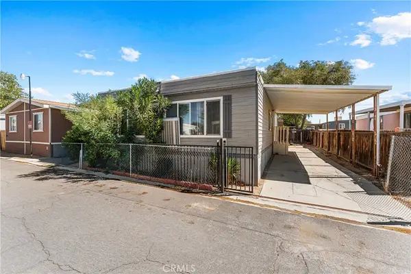 3300 15th W #368, Rosamond, CA 93560