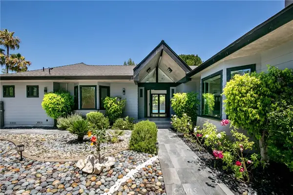 17030 Countess, Encino, CA 91436