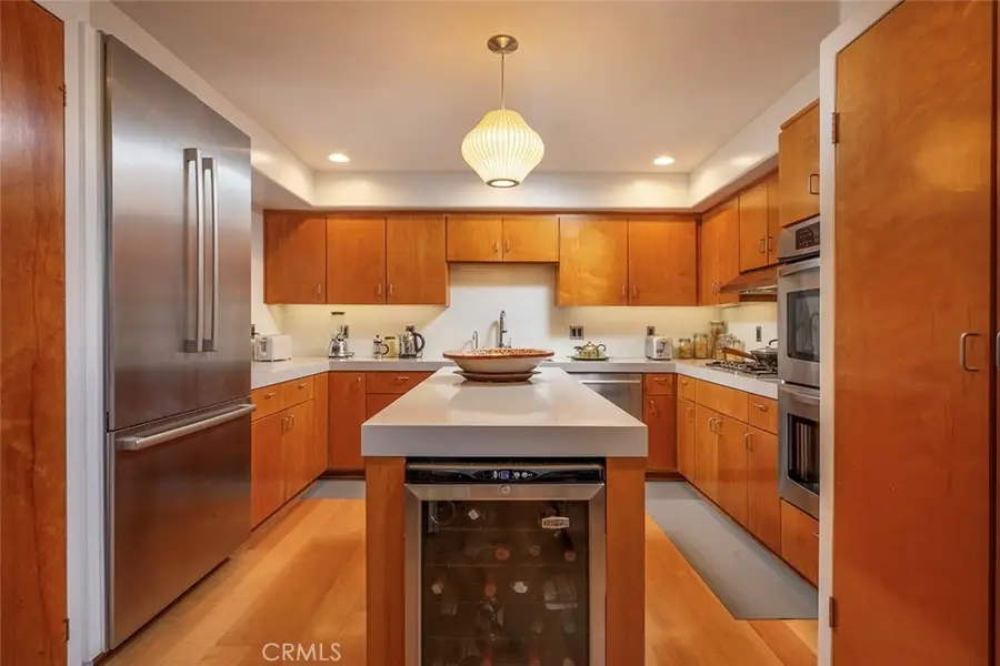 406 Brooks Avenue, Venice, CA 90291 - #2