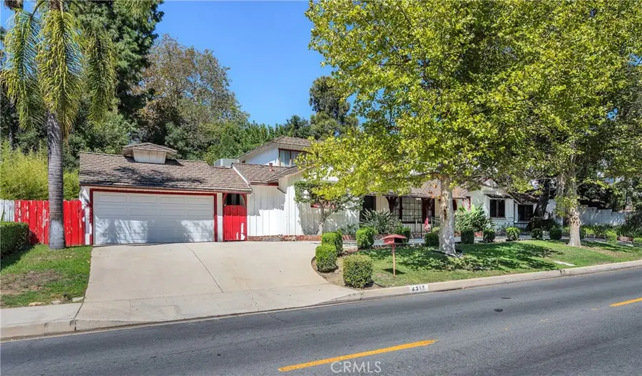 4317 Petit Avenue, Encino, CA 91436 - #2