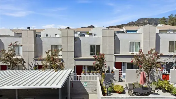 14345 Foothill #111, Sylmar, CA 91342