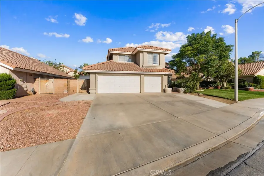 38706 La Mancha Court, Palmdale, CA 93550 - #3