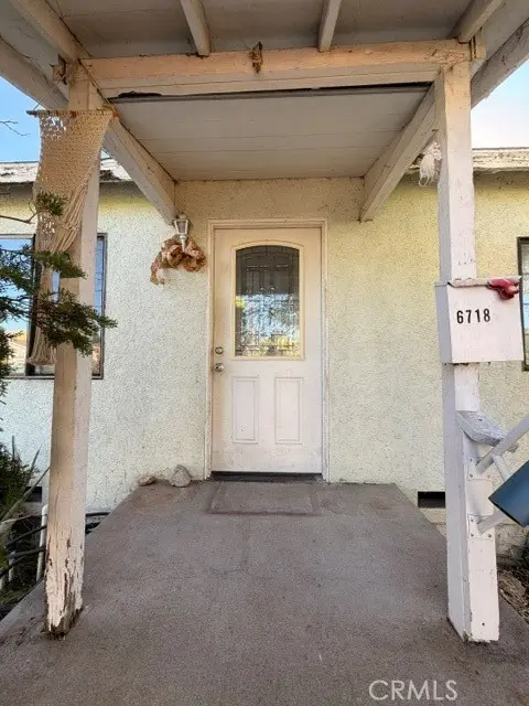 6718 Varna Avenue, Valley Glen, CA 91401 - #3