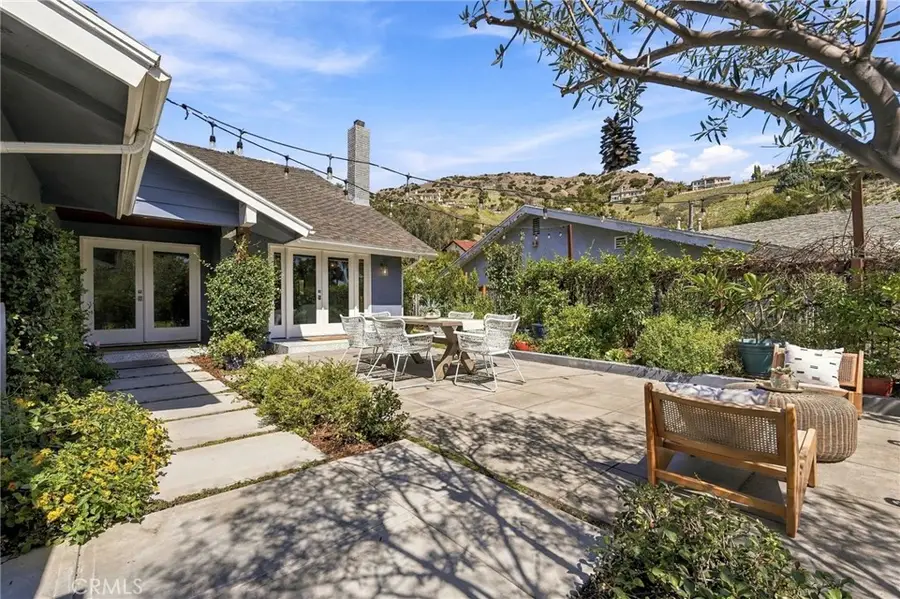 3133 Highland View, Burbank, CA 91504 - #3