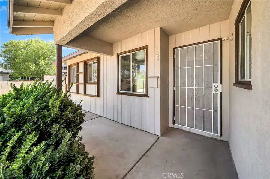 1438 W Avenue H-14, Lancaster, CA 93534 - #3