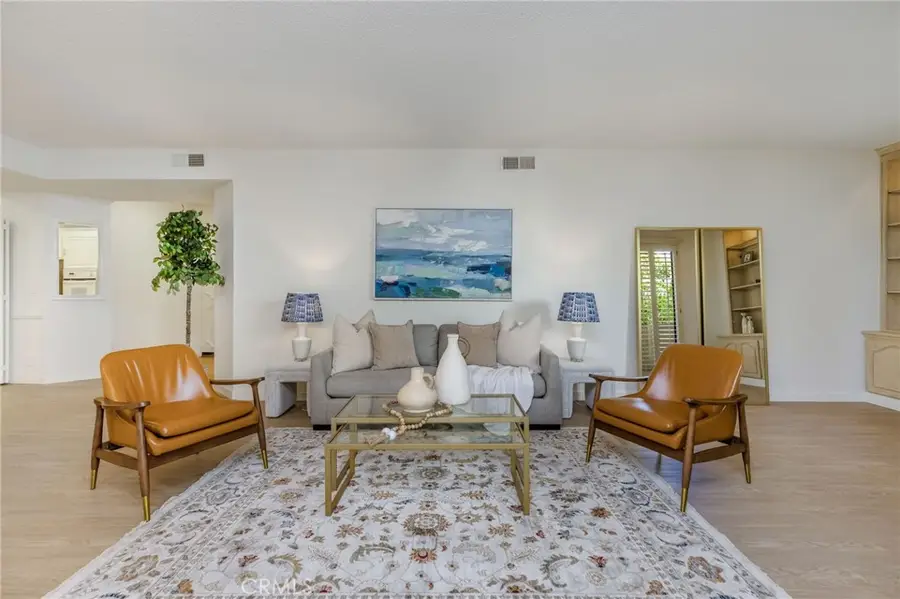5216 Yarmouth Avenue #105, Encino, CA 91316 - #3