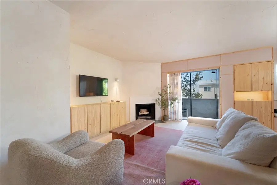 8516 Cadillac Avenue #8, Los Angeles, CA 90034 - #3