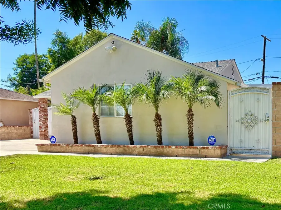 8101 Jellico Avenue, Northridge, CA 91325 - #2