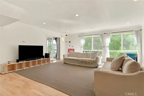 5315 Zelzah Avenue #16, Encino, CA 91316