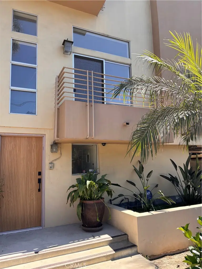 13440 Moorpark Street #101, Sherman Oaks, CA 91423 - #2
