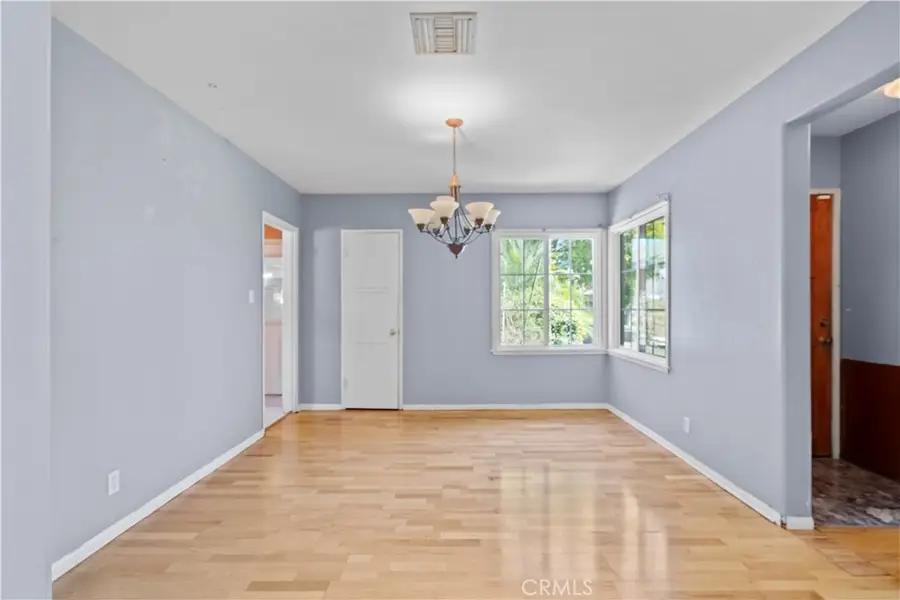 10561 Marklein, San Fernando, CA 91345 - #2