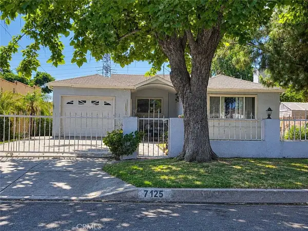 7125 Geyser Avenue, Reseda, CA 91335