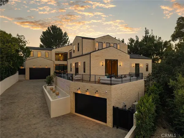 16093 Royal Oak Road, Encino, CA 91436