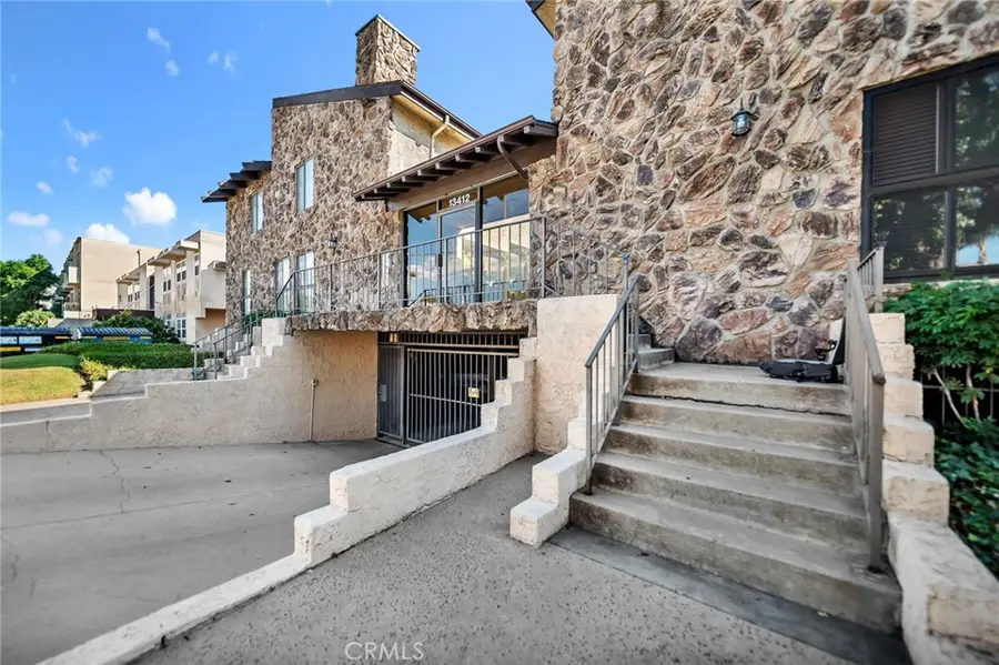 13412 Burbank, Sherman Oaks, CA 91401 - #2
